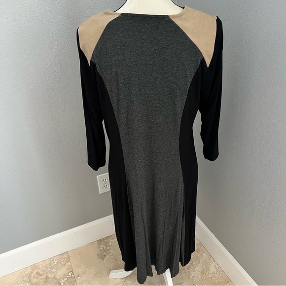Karen Kane Gray Sheath Dress with Raglan Sleeves - Picture 6 of 11